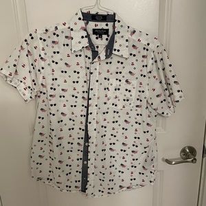 Medium American s/s button-down